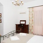Casa Vacanze Petronia-by Faendho