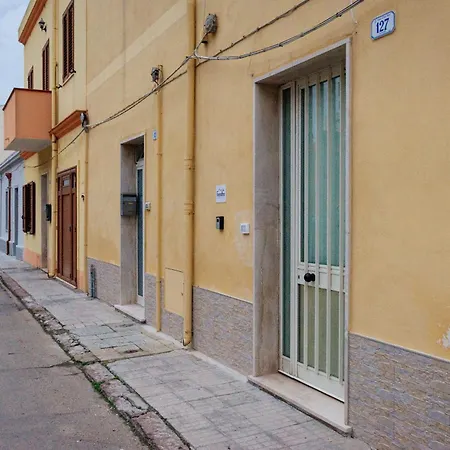 Casa Vacanze Petronia-by Faendho Holiday home *