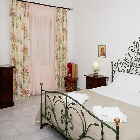 Casa Vacanze Petronia-by Faendho Сasa de vacaciones
